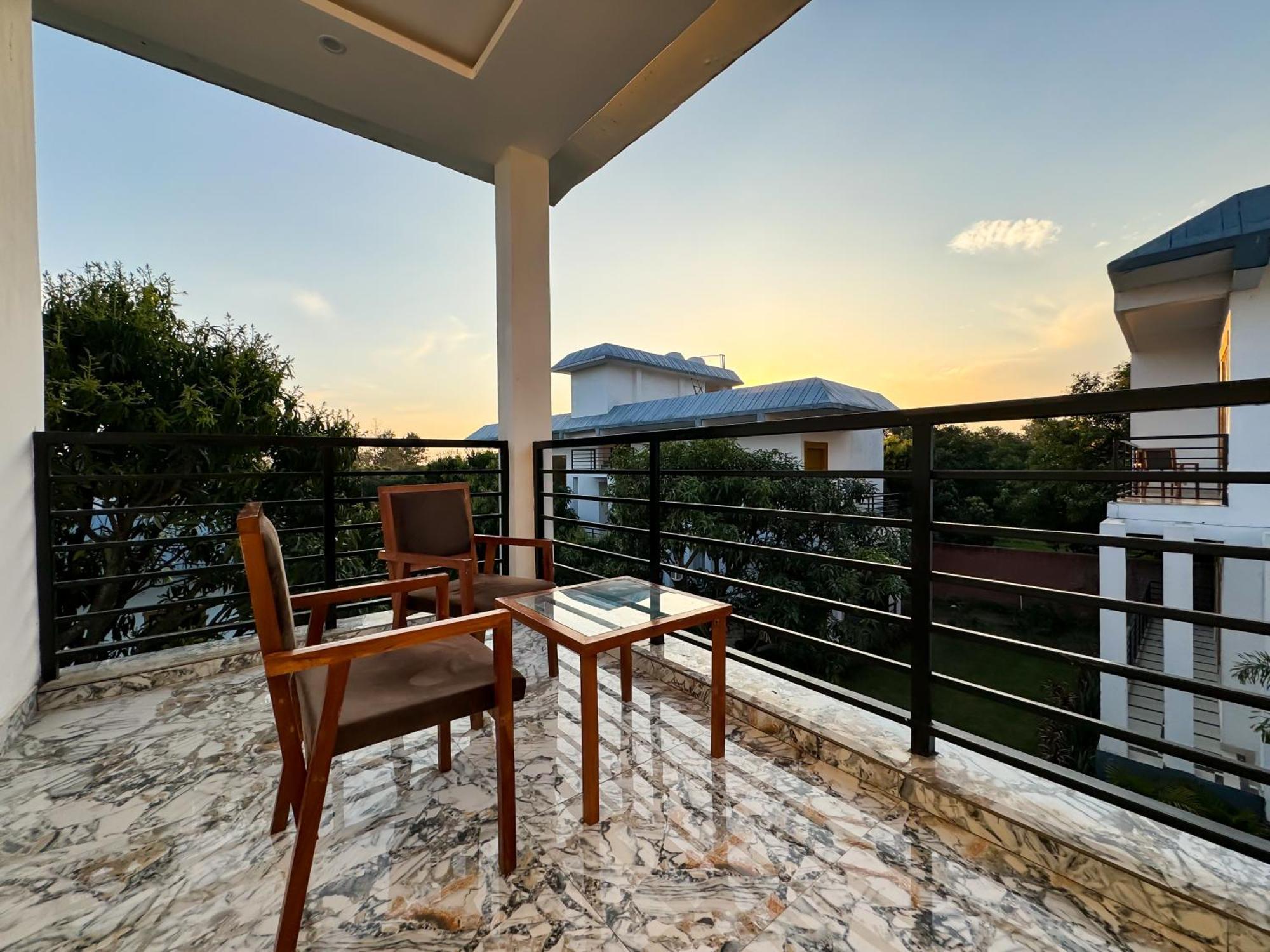 The White Oak Corbett Spa & Resort Ramnagar  Εξωτερικό φωτογραφία