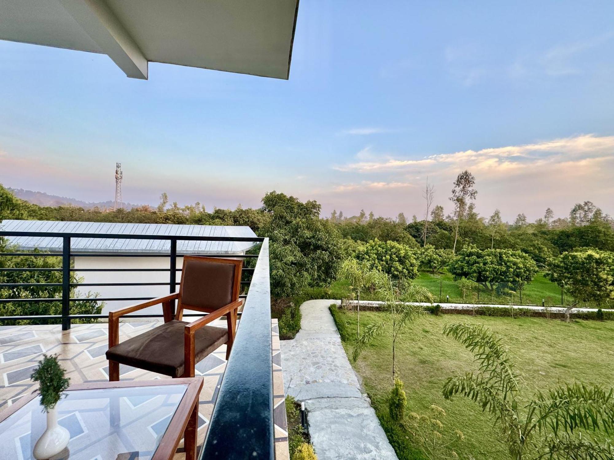 The White Oak Corbett Spa & Resort Ramnagar  Εξωτερικό φωτογραφία
