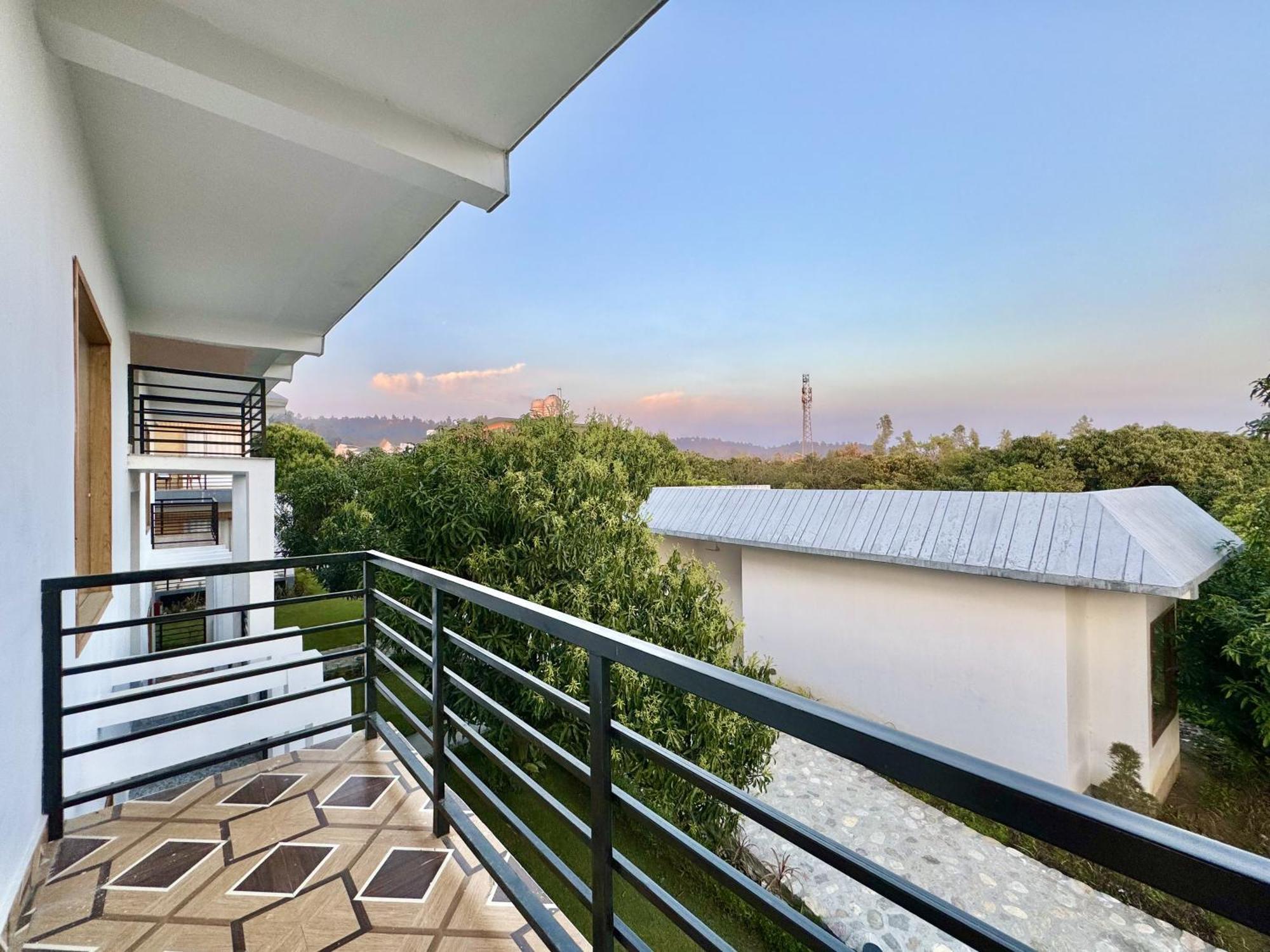 The White Oak Corbett Spa & Resort Ramnagar  Εξωτερικό φωτογραφία